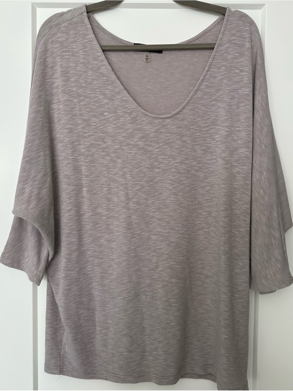 Laila Jayde Lightweight Scoop Neck Tunic